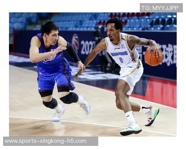 媒体人分析北京轮换阵容进攻效率与篮板问题休赛期磨合不足亟需提升